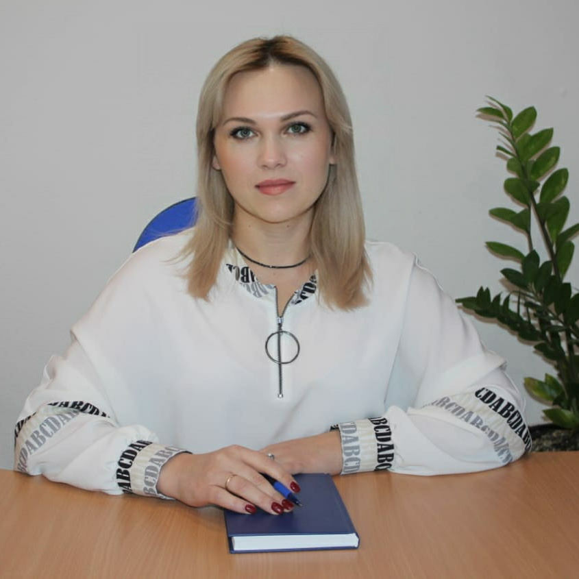 Елена Черепанова 